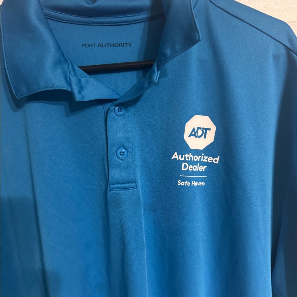 ADT Safe Haven uniform XL